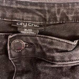 Lot: size 22 denim